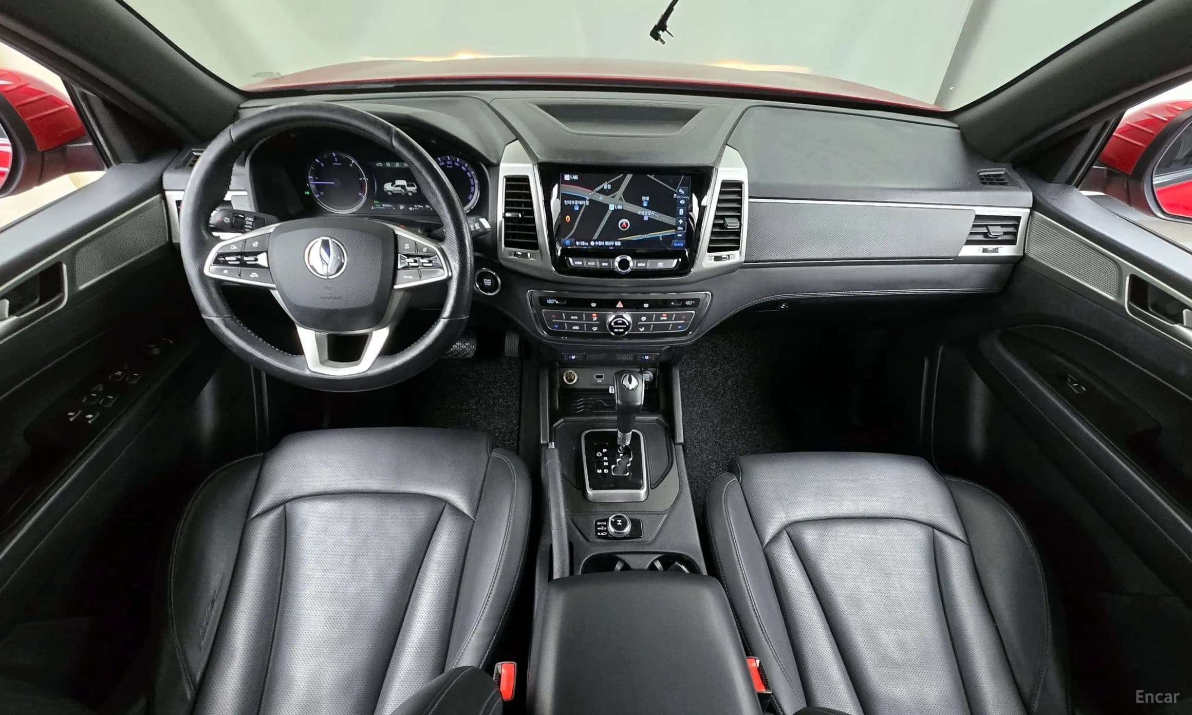 Rexton Sports Khan