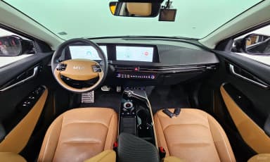 EV6