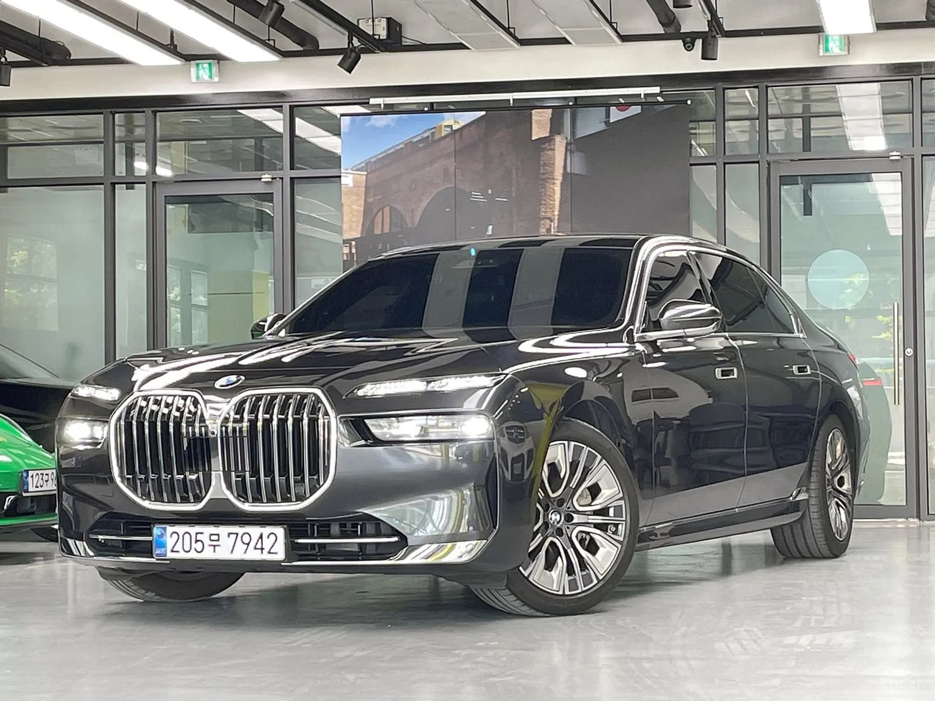 7 Series (G70)