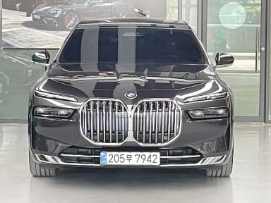 7 Series (G70)