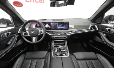 X7 (G07)