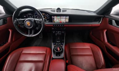 911 (992)