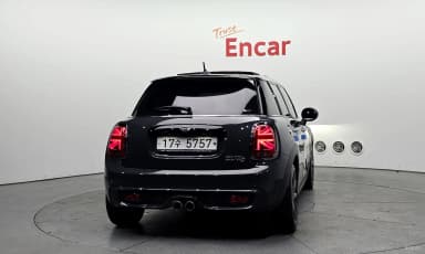 Cooper S