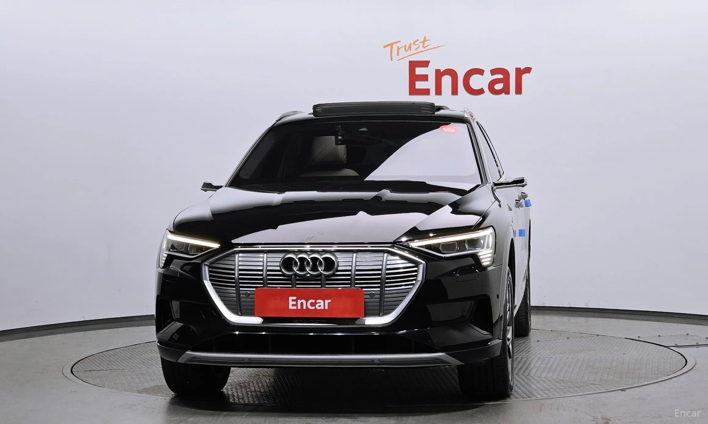 e-tron