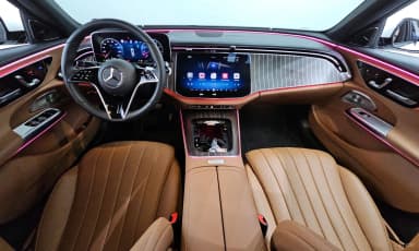E-Class W214