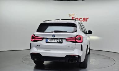 X3 (G01)