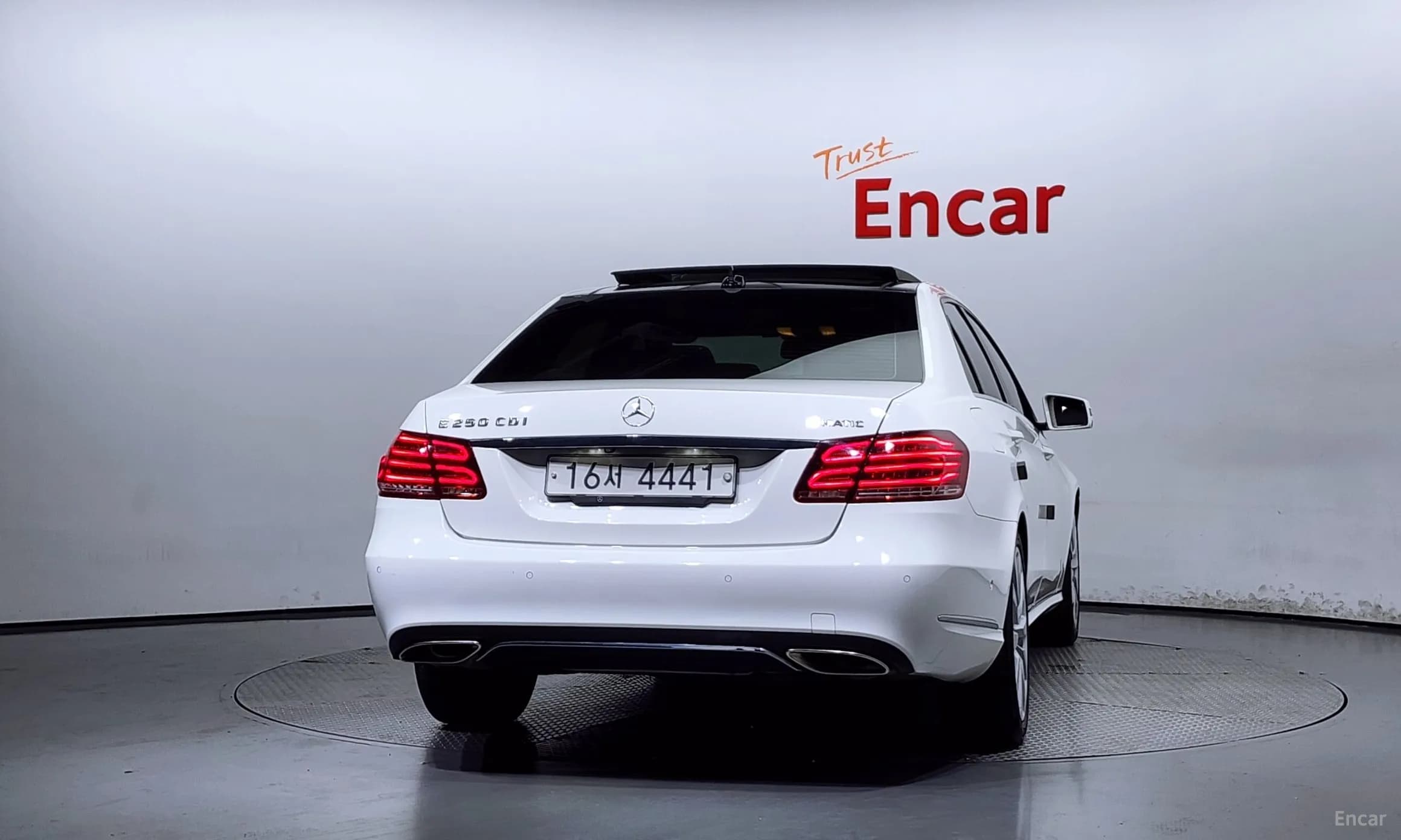 E-Class W212