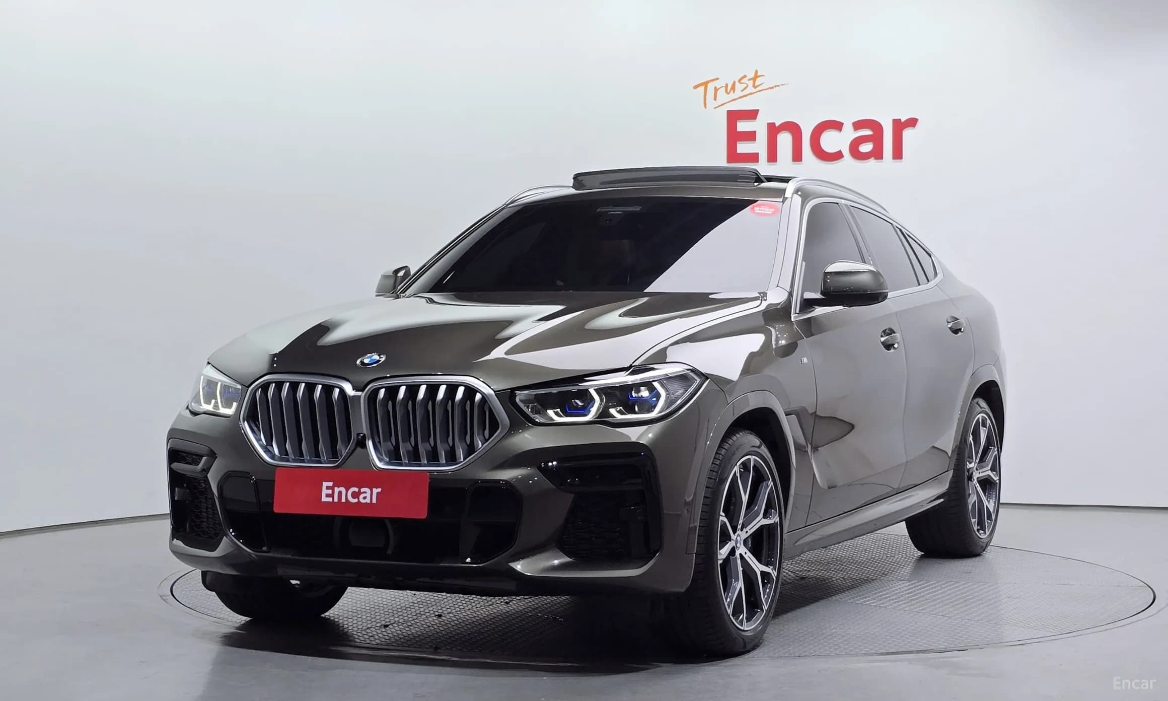 X6 (G06)