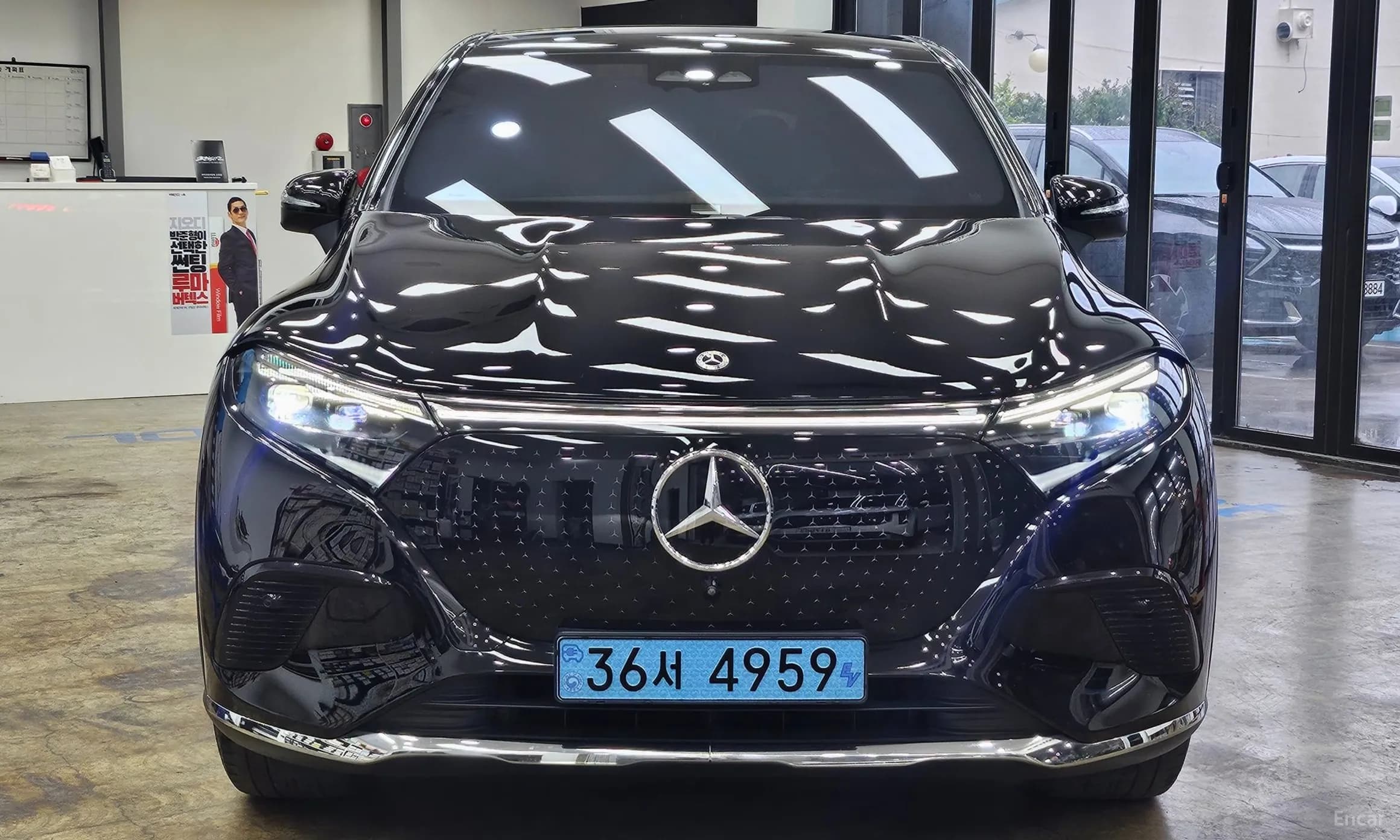 EQS SUV X296
