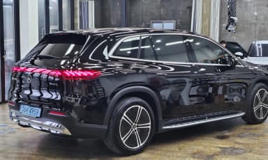 EQS SUV X296
