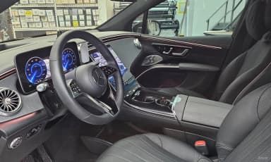 EQS SUV X296
