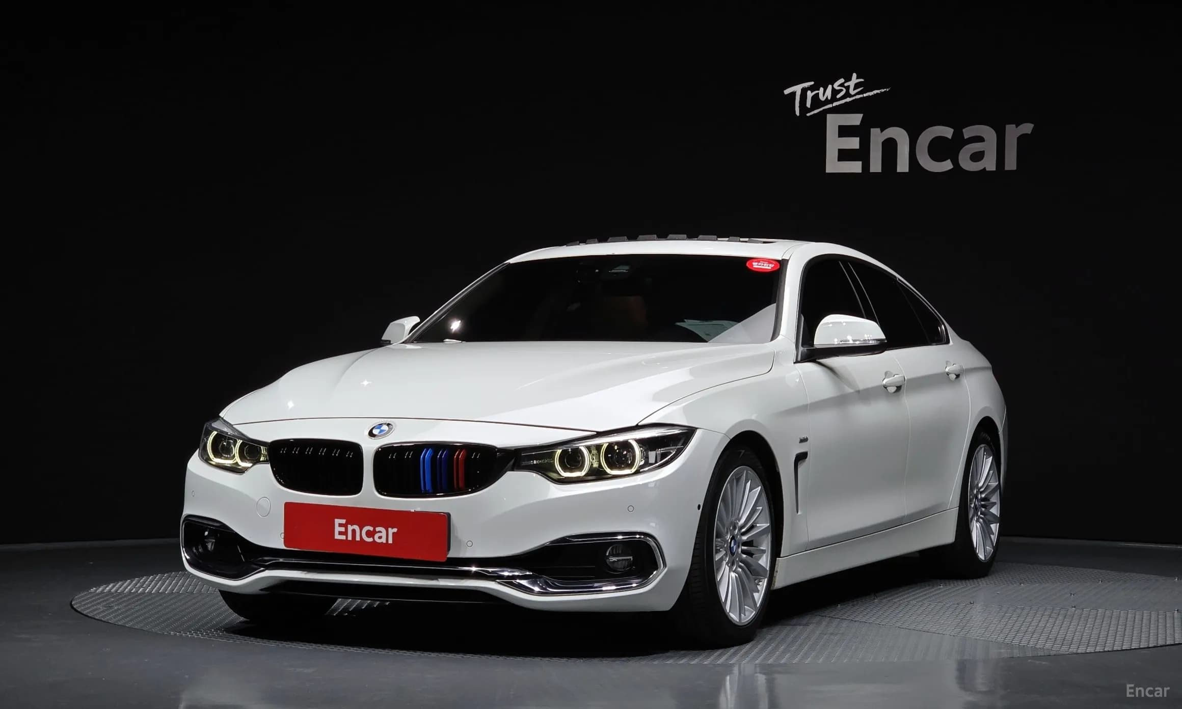 Series 4 (F32)