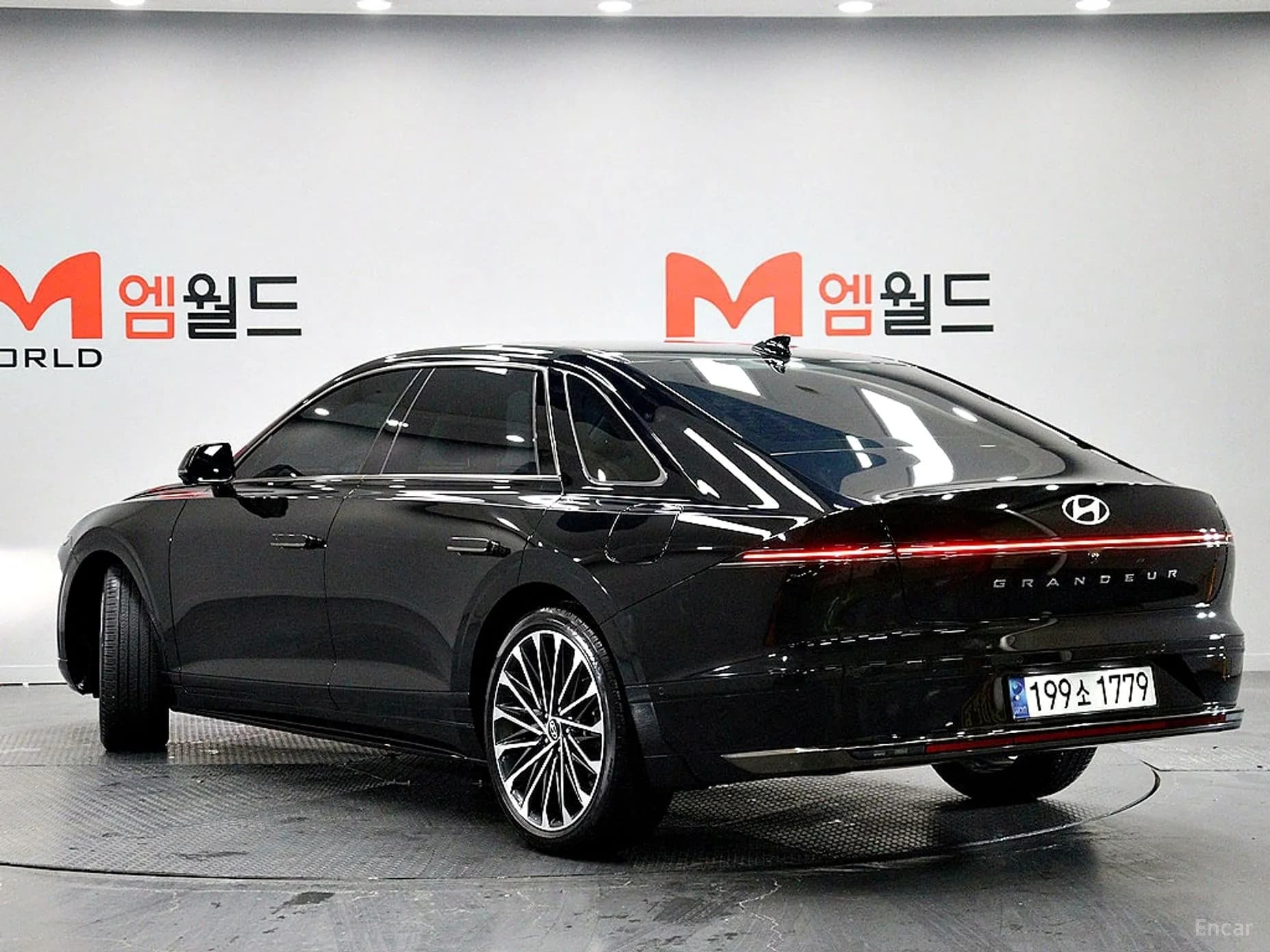 Grandeur Hybrid (GN7)