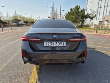 5 Series (G60)