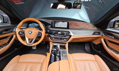 5 Series (G30)