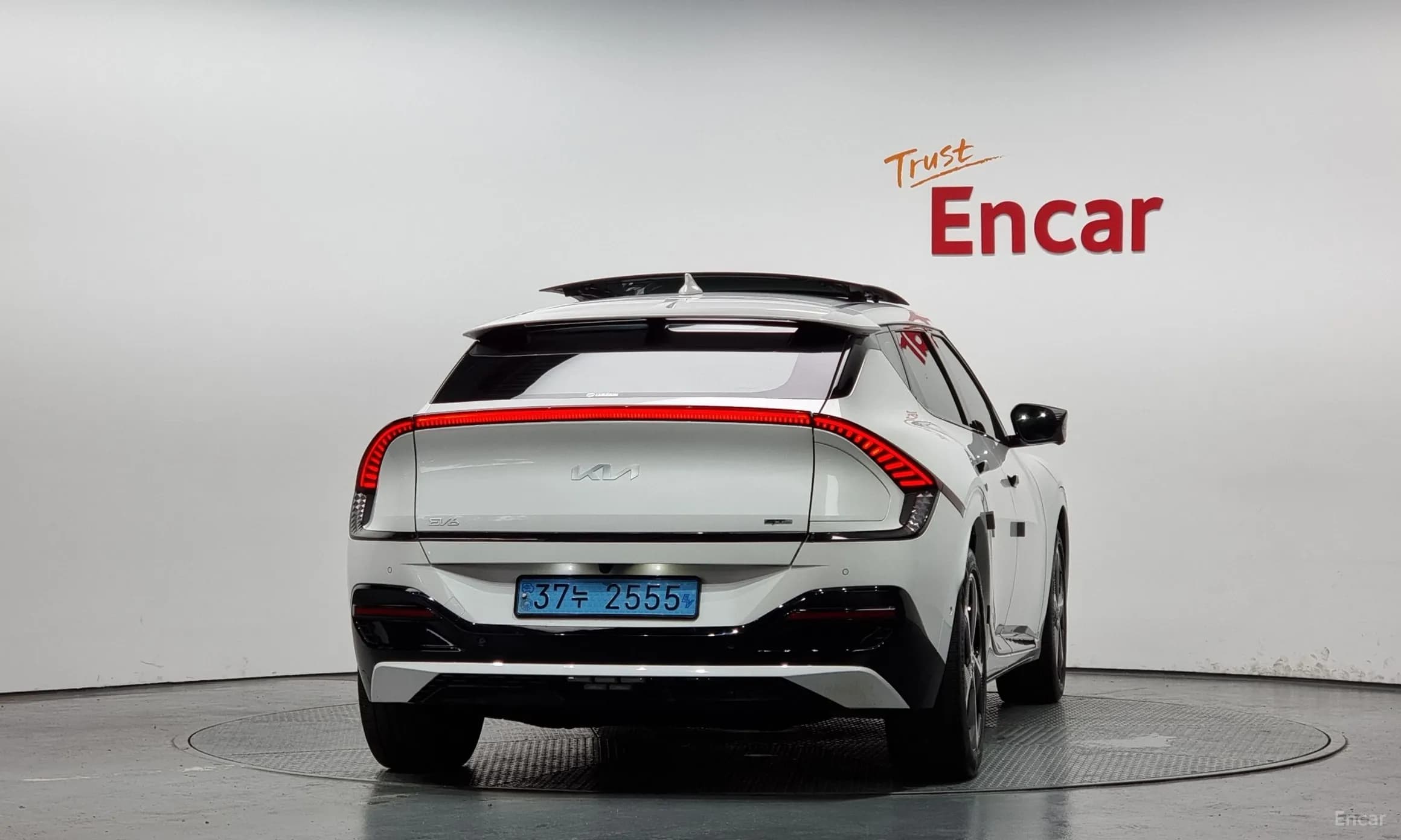 EV6