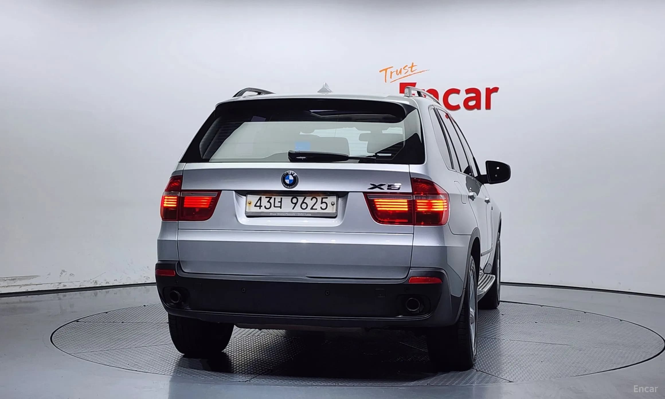 X5 (E70)
