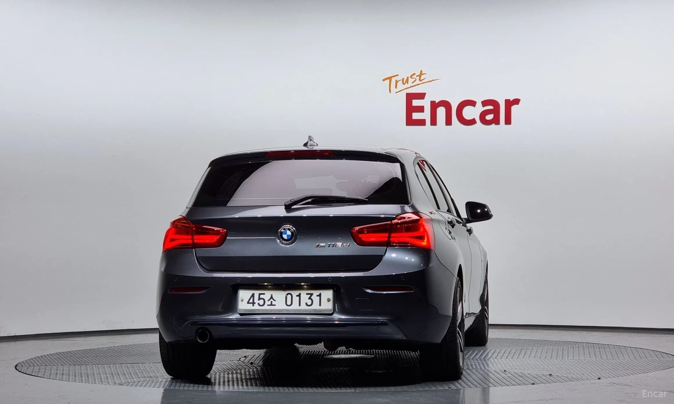 1 Series (F20)