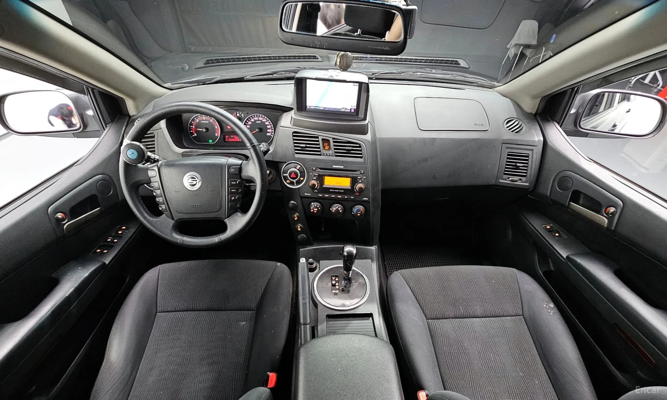 Korando Sports