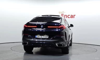 X6 (G06)