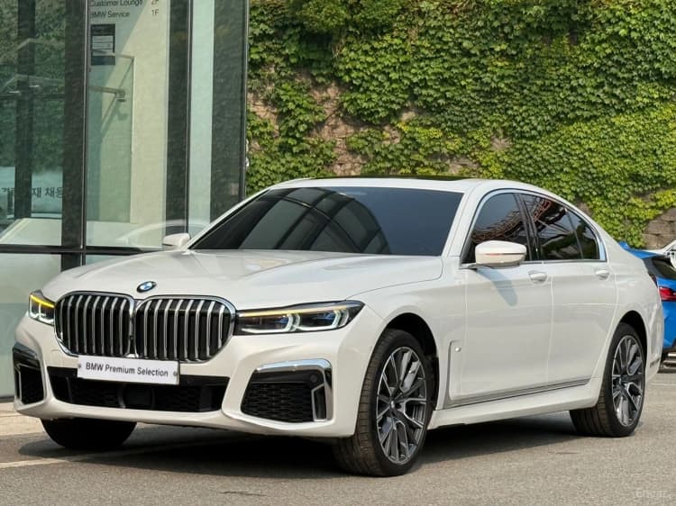 7 Series (G11)
