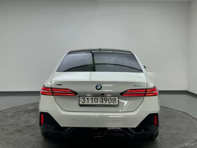 5 Series (G60)