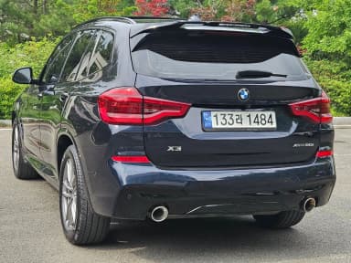 X3 (G01)