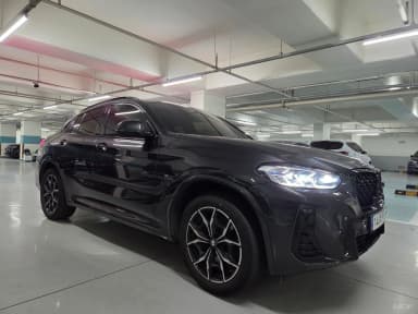 X4 (G02)