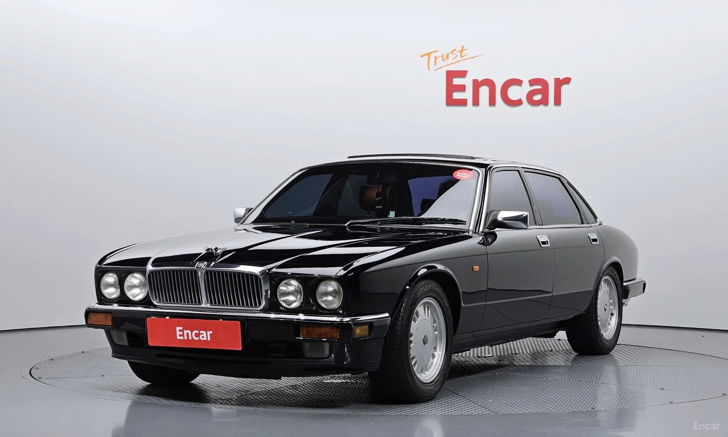 XJ-6