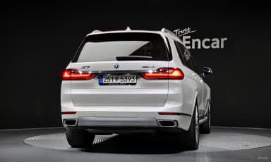 X7 (G07)