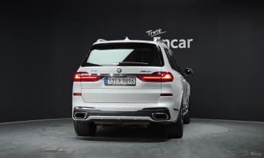 X7 (G07)
