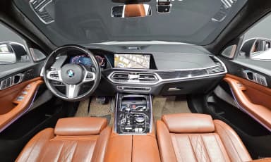 X7 (G07)
