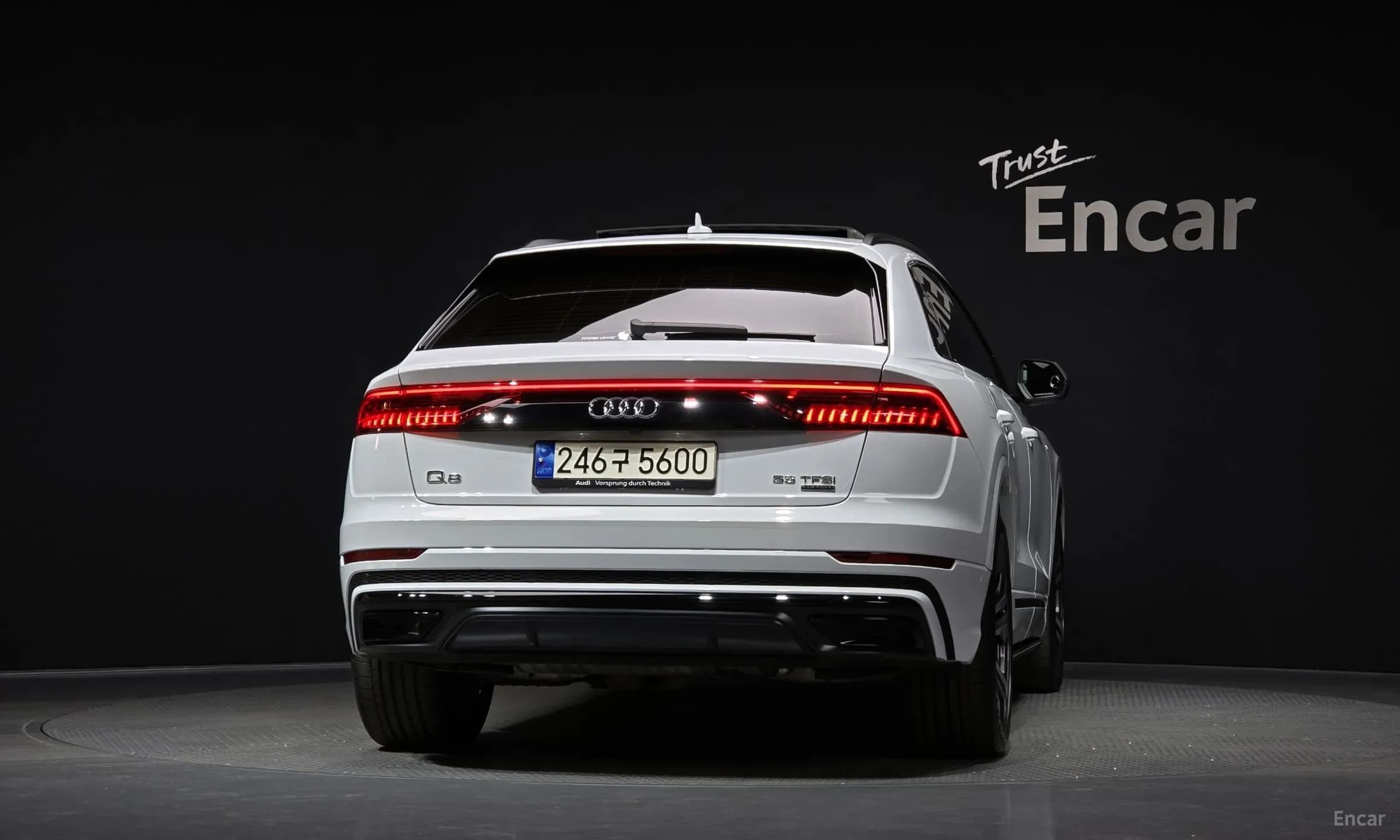 Q8 (4M)