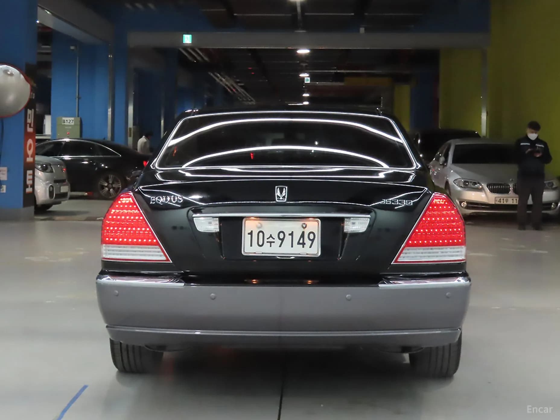 Hyundai Equus