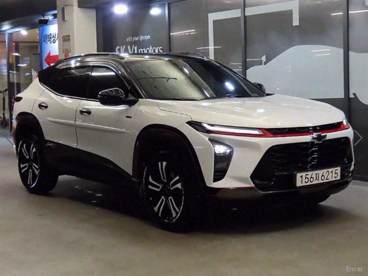 Trax Crossover