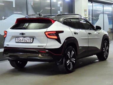 Trax Crossover