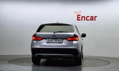 X1 (E84)