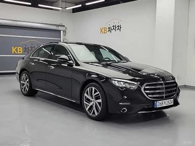E-Class W214