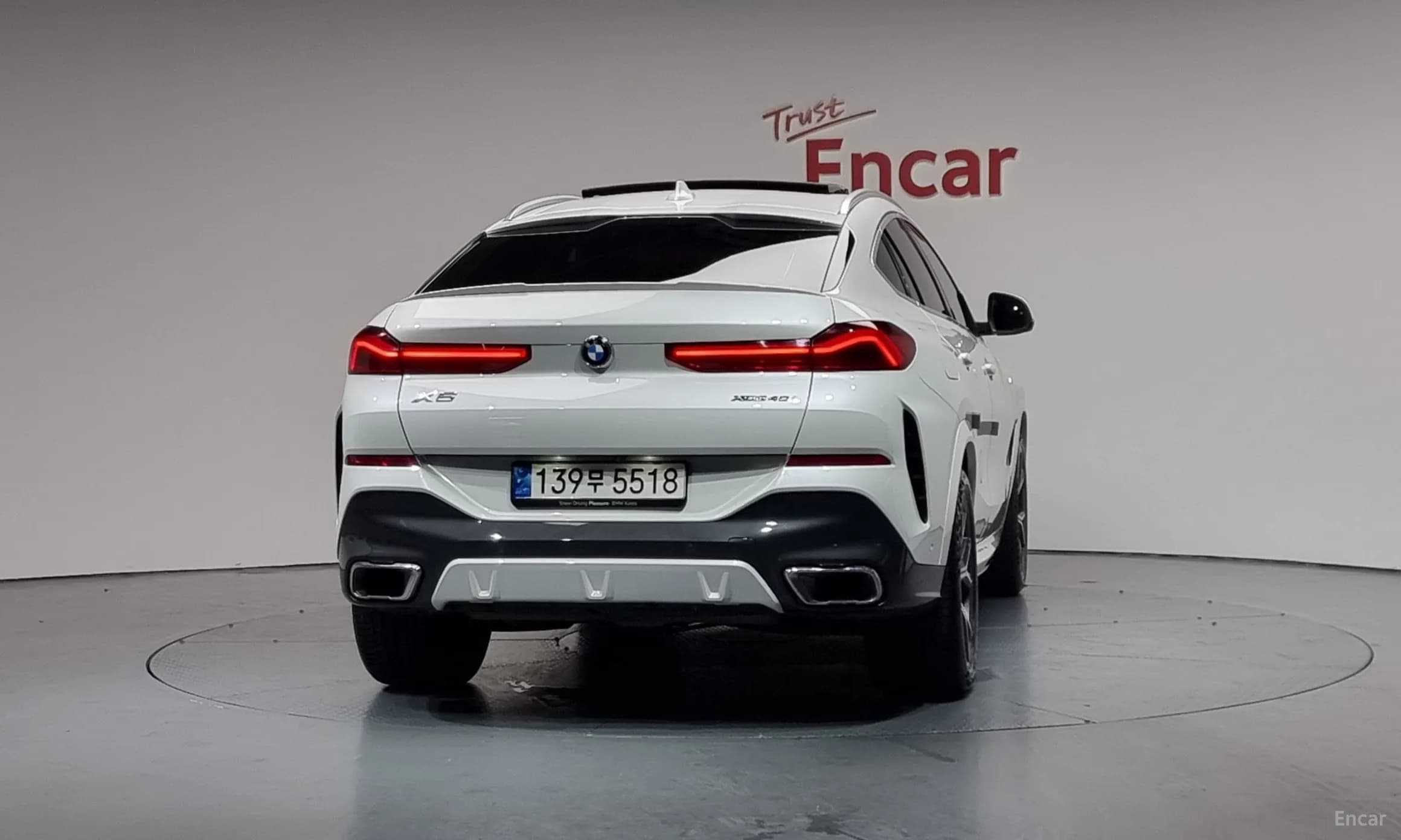 X6 (G06)
