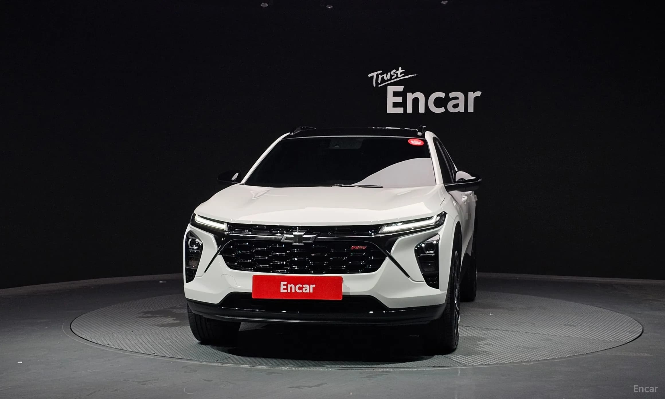 Trax Crossover