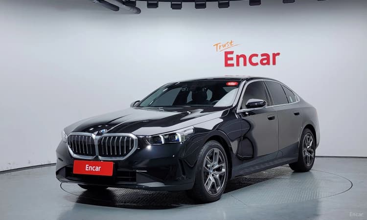5 Series (G60)