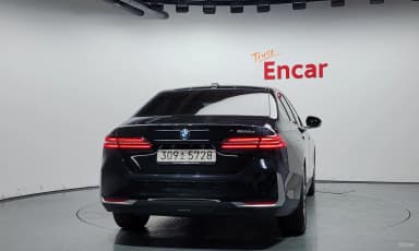 5 Series (G60)