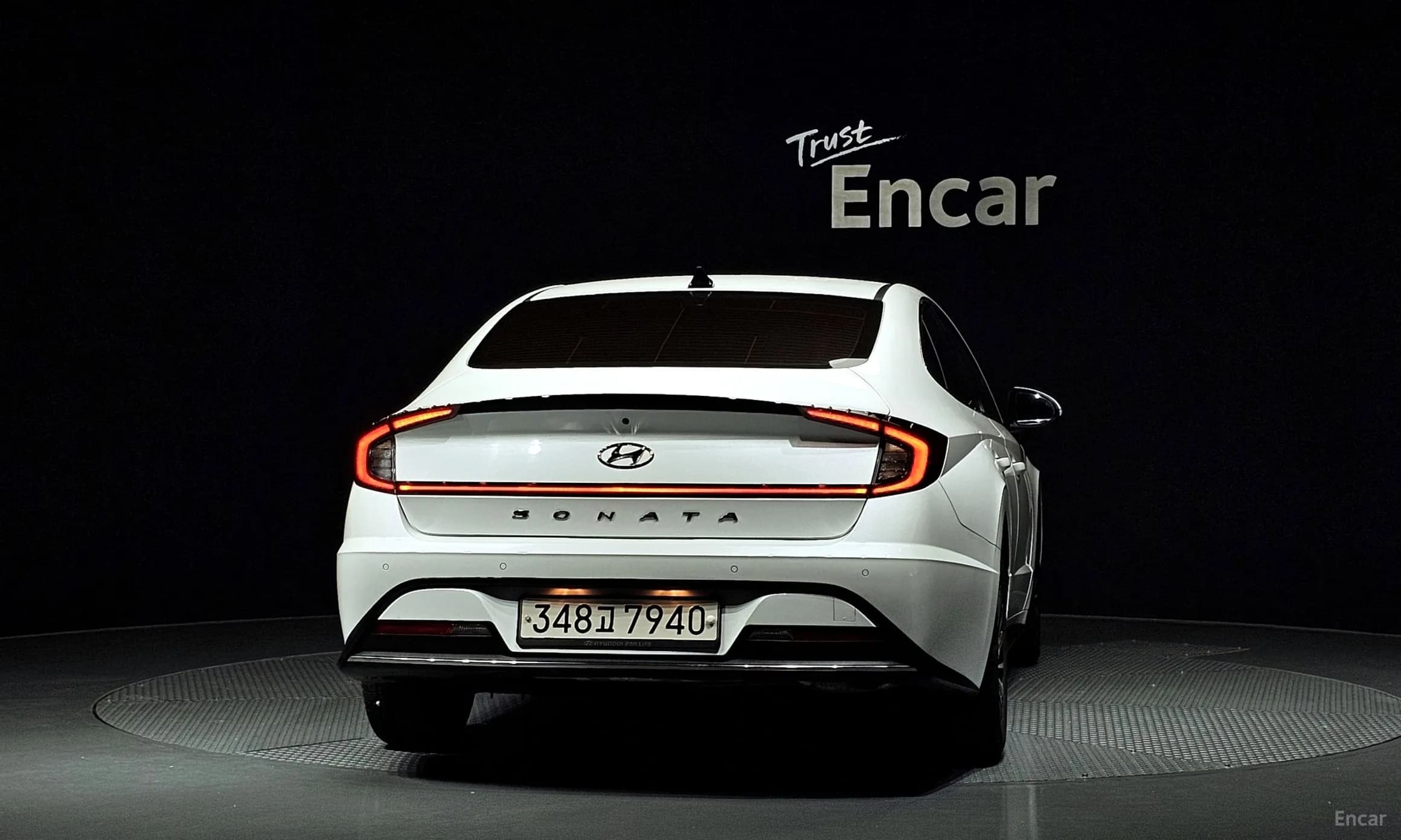 Sonata Hybrid (DN8)