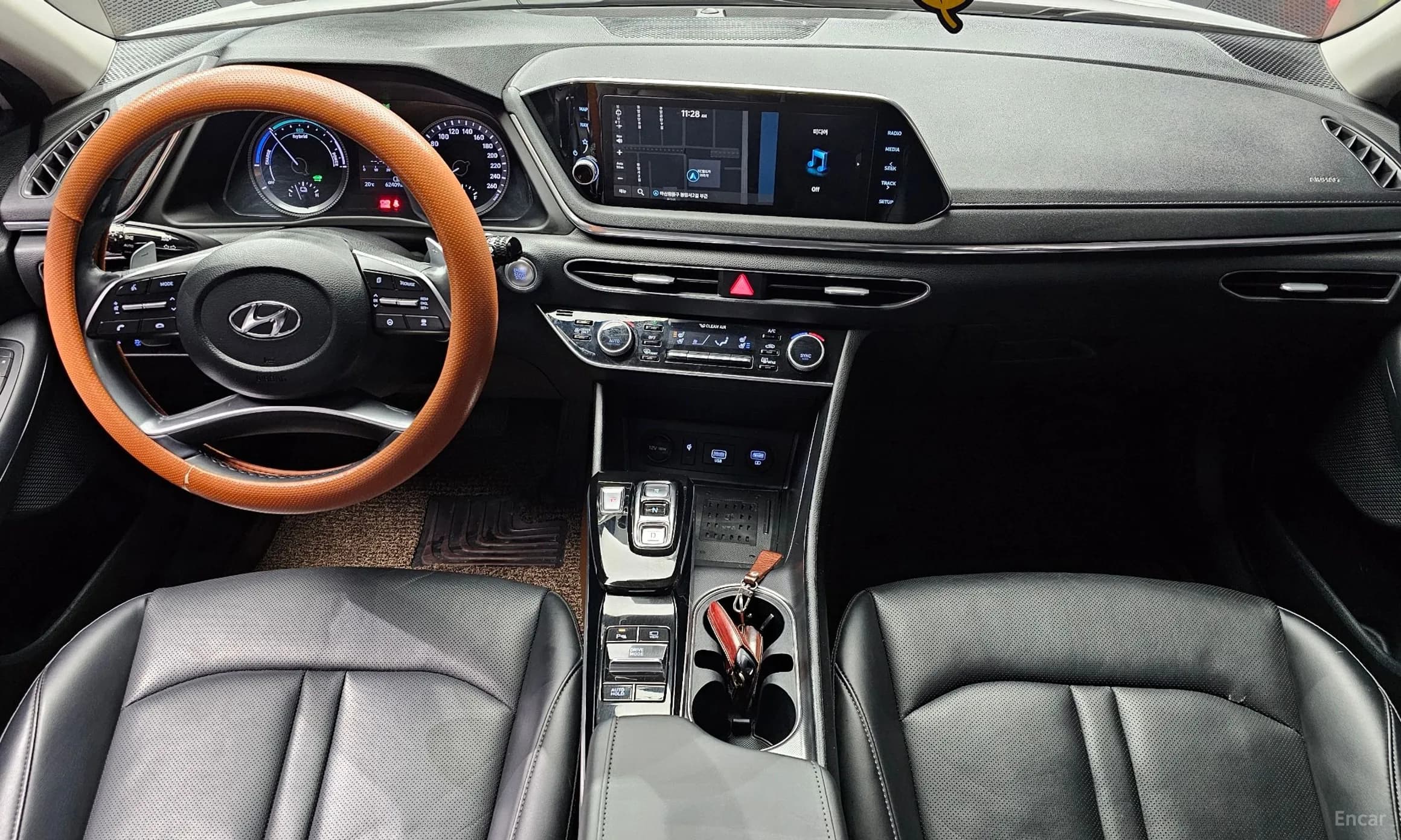 Sonata Hybrid (DN8)