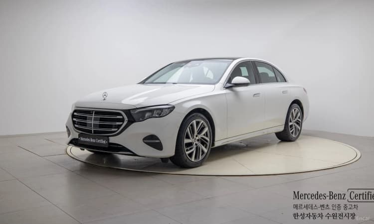 E-Class W214