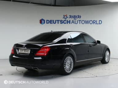 S-Class W221