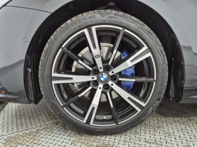 5 Series (G60)