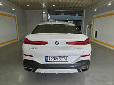 X6 (G06)