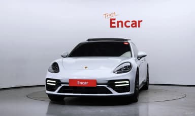 Panamera (971)
