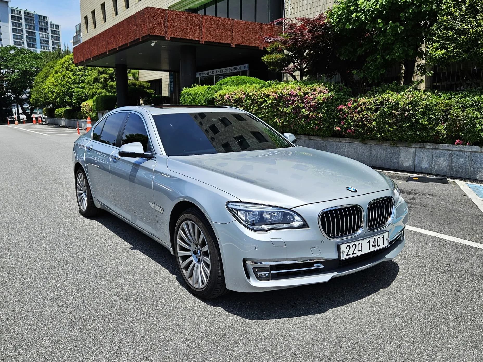7 Series (F01)
